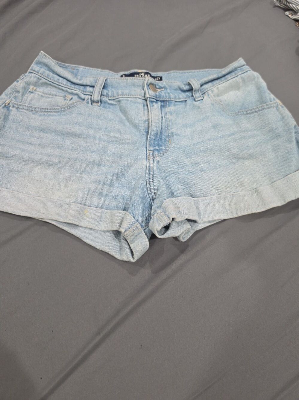 Hollister Women's Shorts Size 5 W27 Color Blue  #120